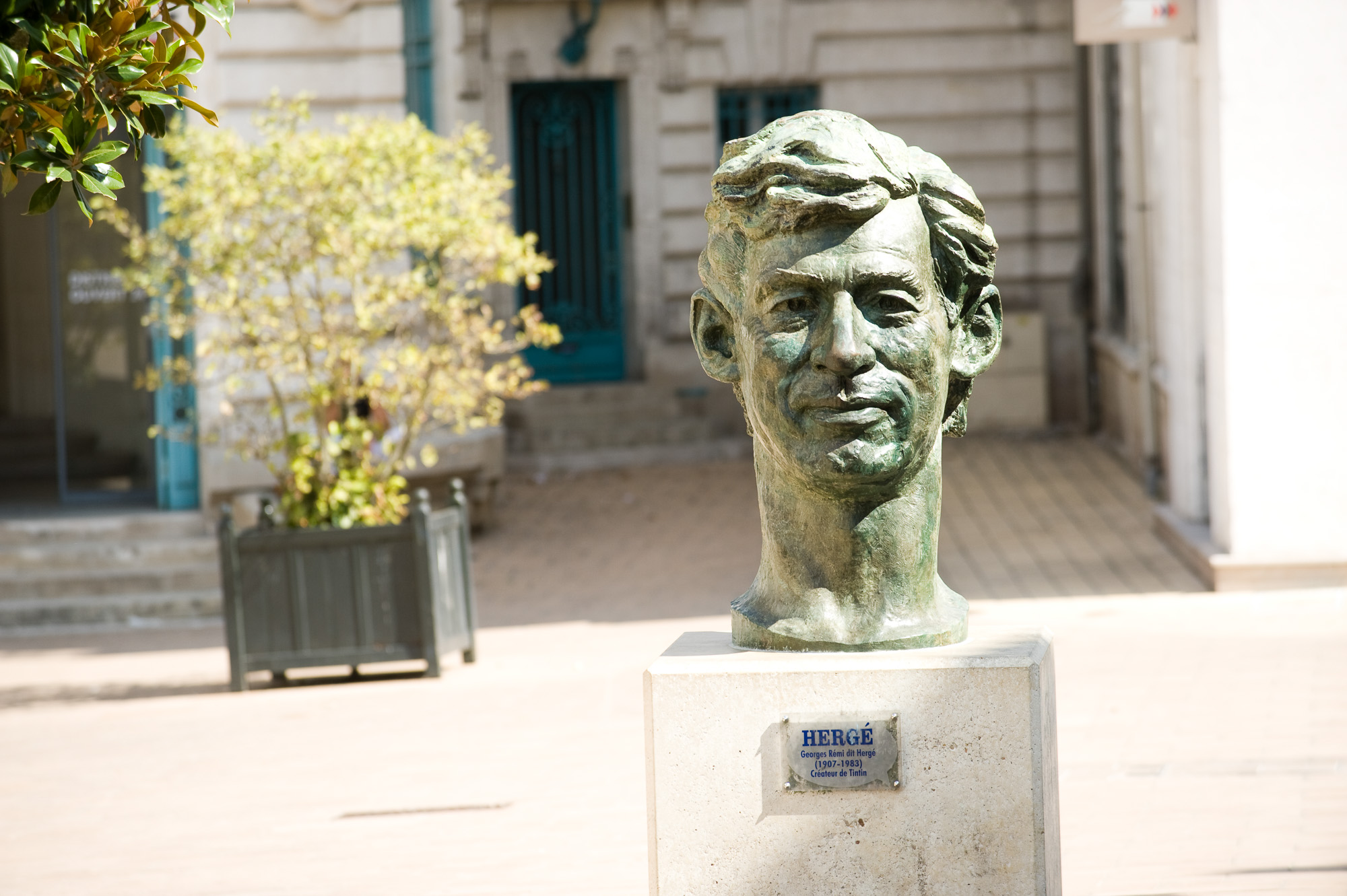 Place Marengo. Statue dédiée à Hergé