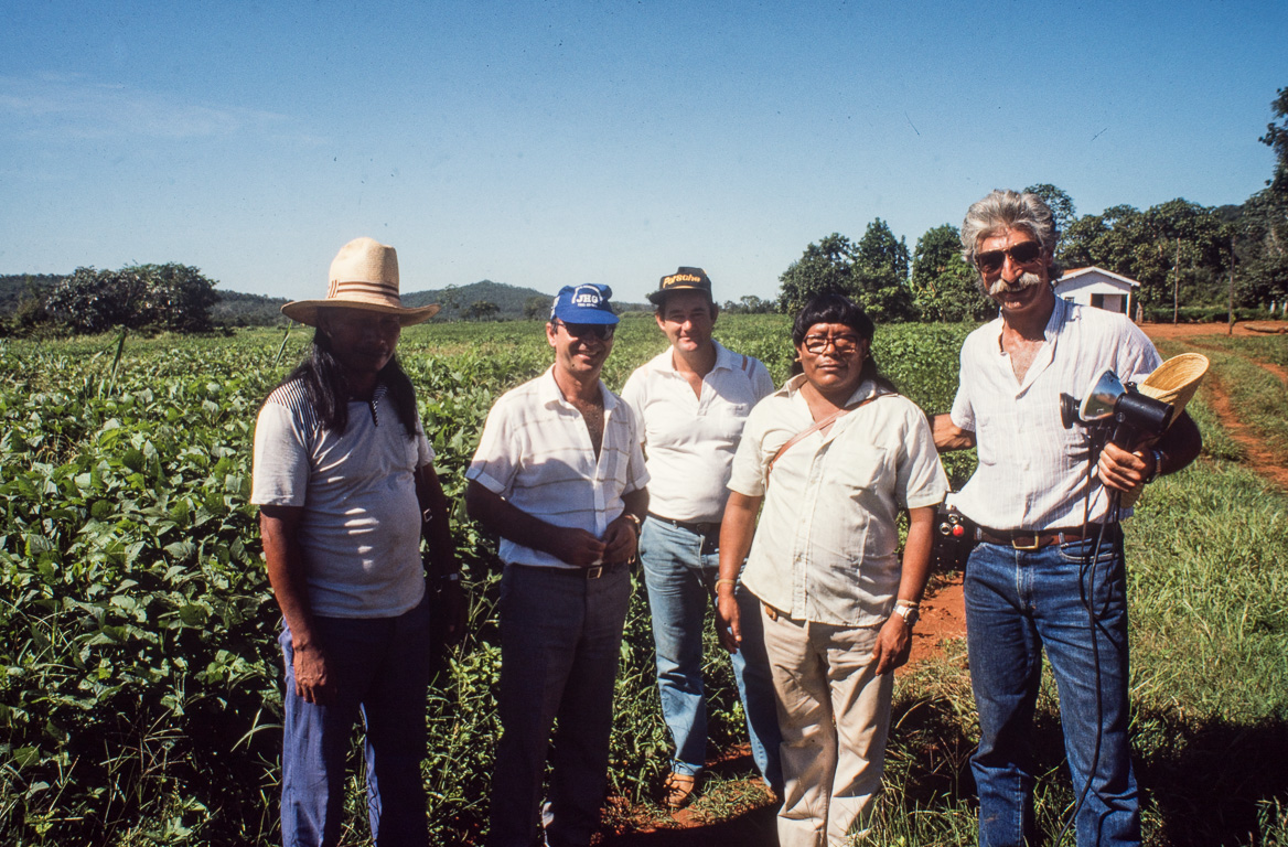 VSD. Mato-Grosso du Nord au Brésil. Chez les indiens Xavante dans la province d'Agua-Boa.