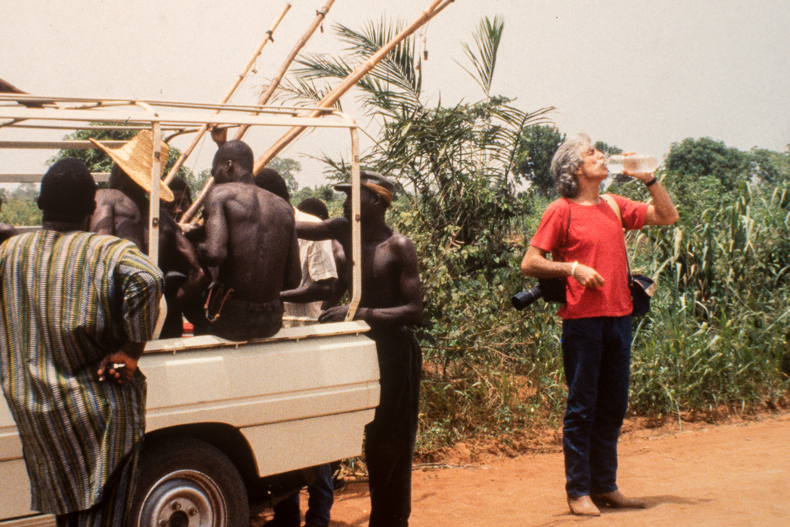 Figaro-Magazine. Togo -  Capture d'un mamba vert.