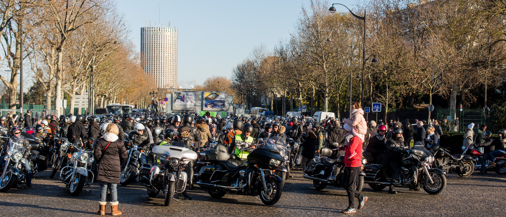 Plus de 700 bikers ont suivi le cortège jusqu'à la Concorde.