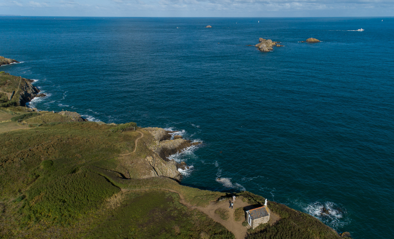 Saint-Malo - Rotheneuf. La Pointe et la chapelle Notre-Dame des Flots