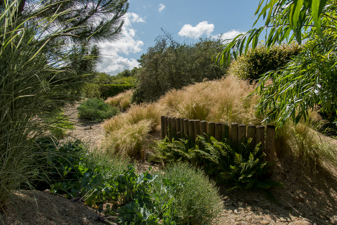 Plouëc-du-Trieux, les  Jardins de Kerfouler. Les dunes.