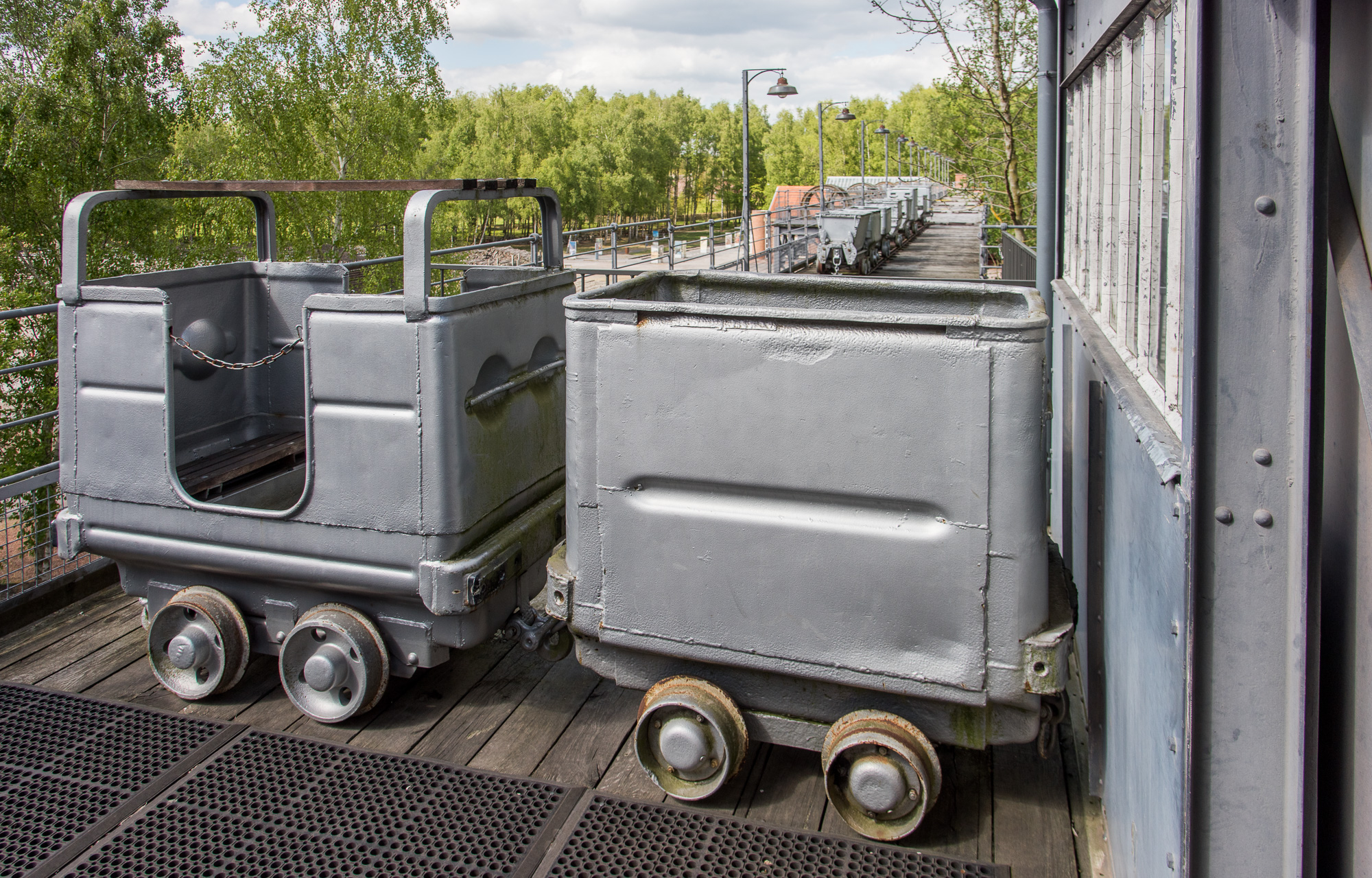 Wagonnets pour le transport du charbon.