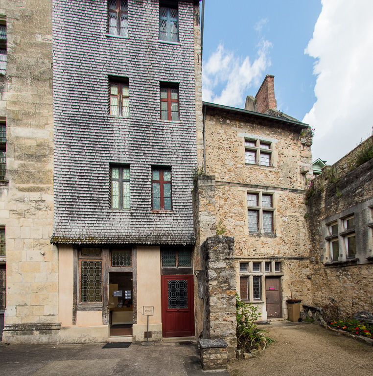 Le Mans. Élévation des maisons dite de la Reine Bérengère (actuel musée Reine Bérengère), côté cour