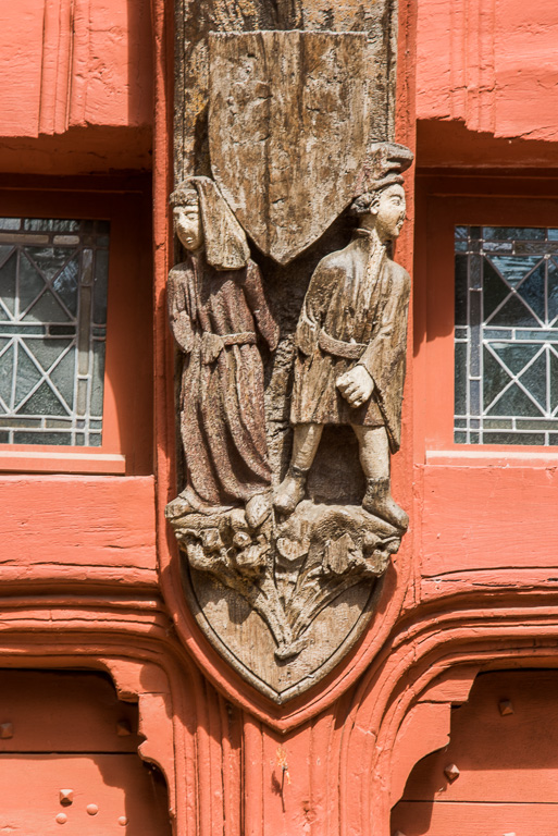 Le Mans. Maison des Deux Amis (détail sculpté)