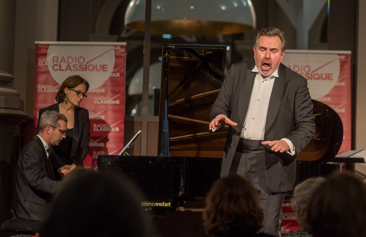 Thermes Marins de Saint-Malo. Concert Radio-Classique, création Eve Ruggieri / Jean-François Vinciguerra, baryton-basse  / Delphine Haidan, mezzo-soprano / Thomas Palmer, piano.