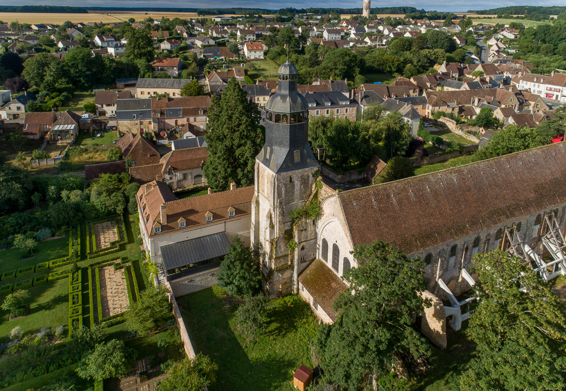 L'abbaye, le collège Royal et son jardin historique recréé par Louis Benech.