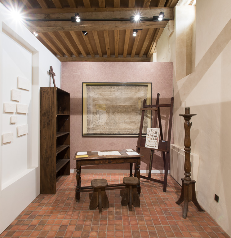 Le Musée du Collège Royal. Reconstitution d'une salle de classe de l'époque.