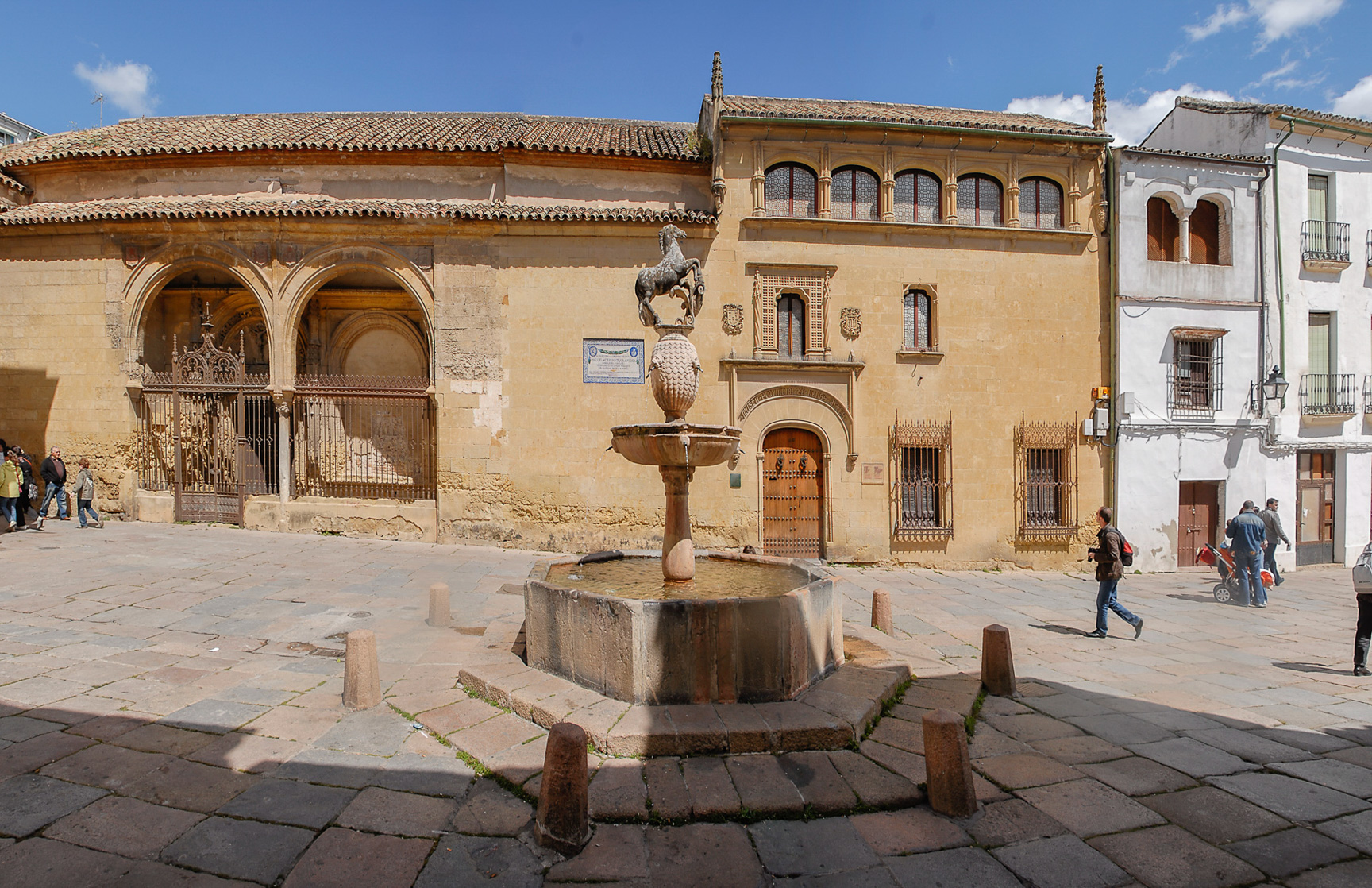 Plaza del Potro.