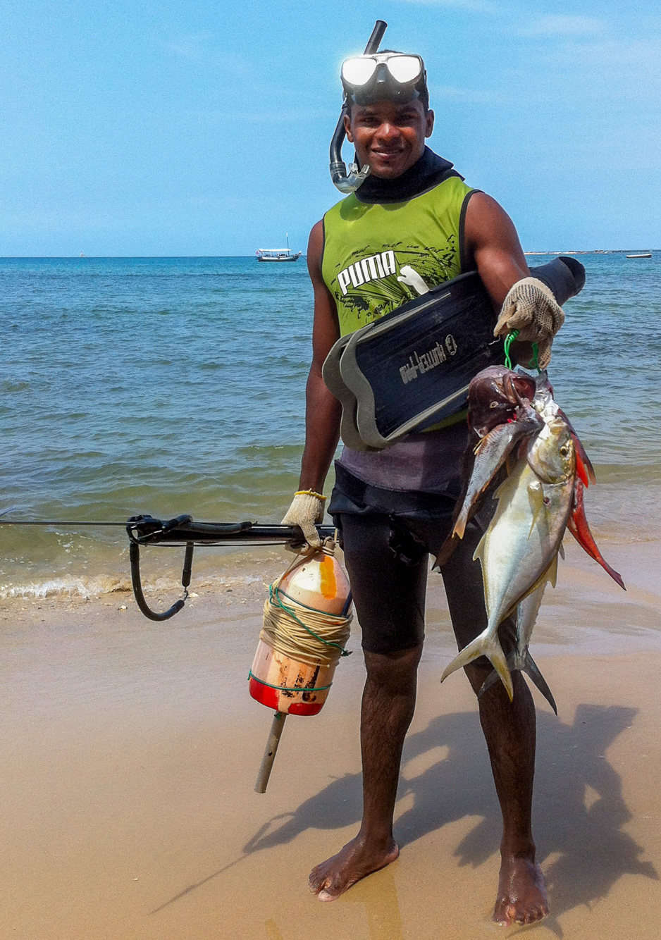 Retour de pêche près de la troisième plage.