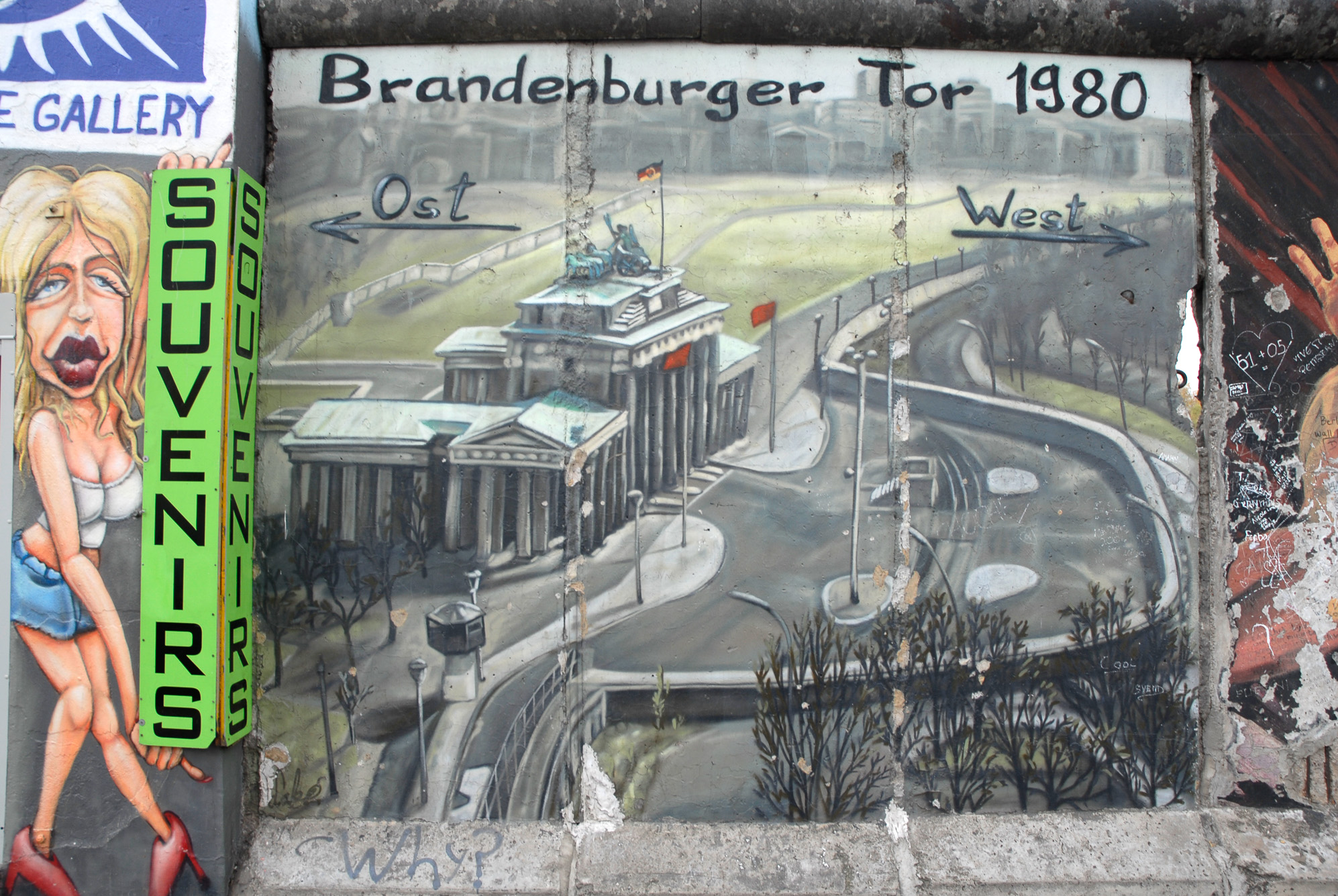 Side Gallery mur peint par des artistes en 1990 sur 1km300