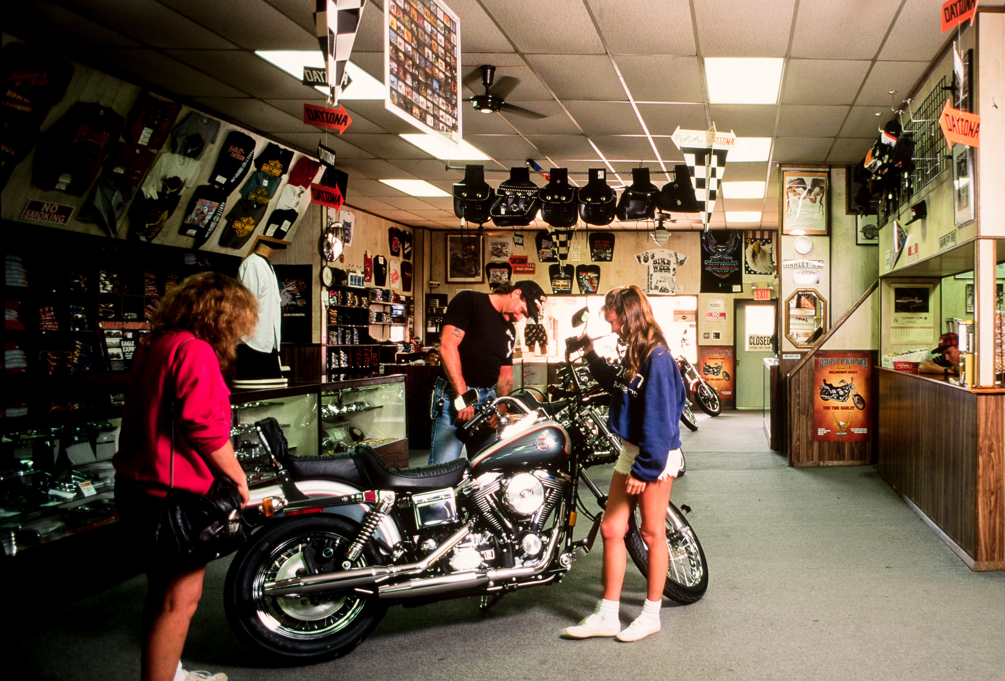 Au moment du "Spring break" les jeunes floridiens s'en donnent à cœur joie. Les Harley Davison sont omniprésentes.