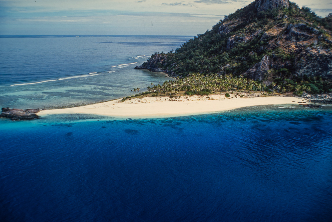 Yasawa Group - Survol des ilôts Nadi et Malolo Island