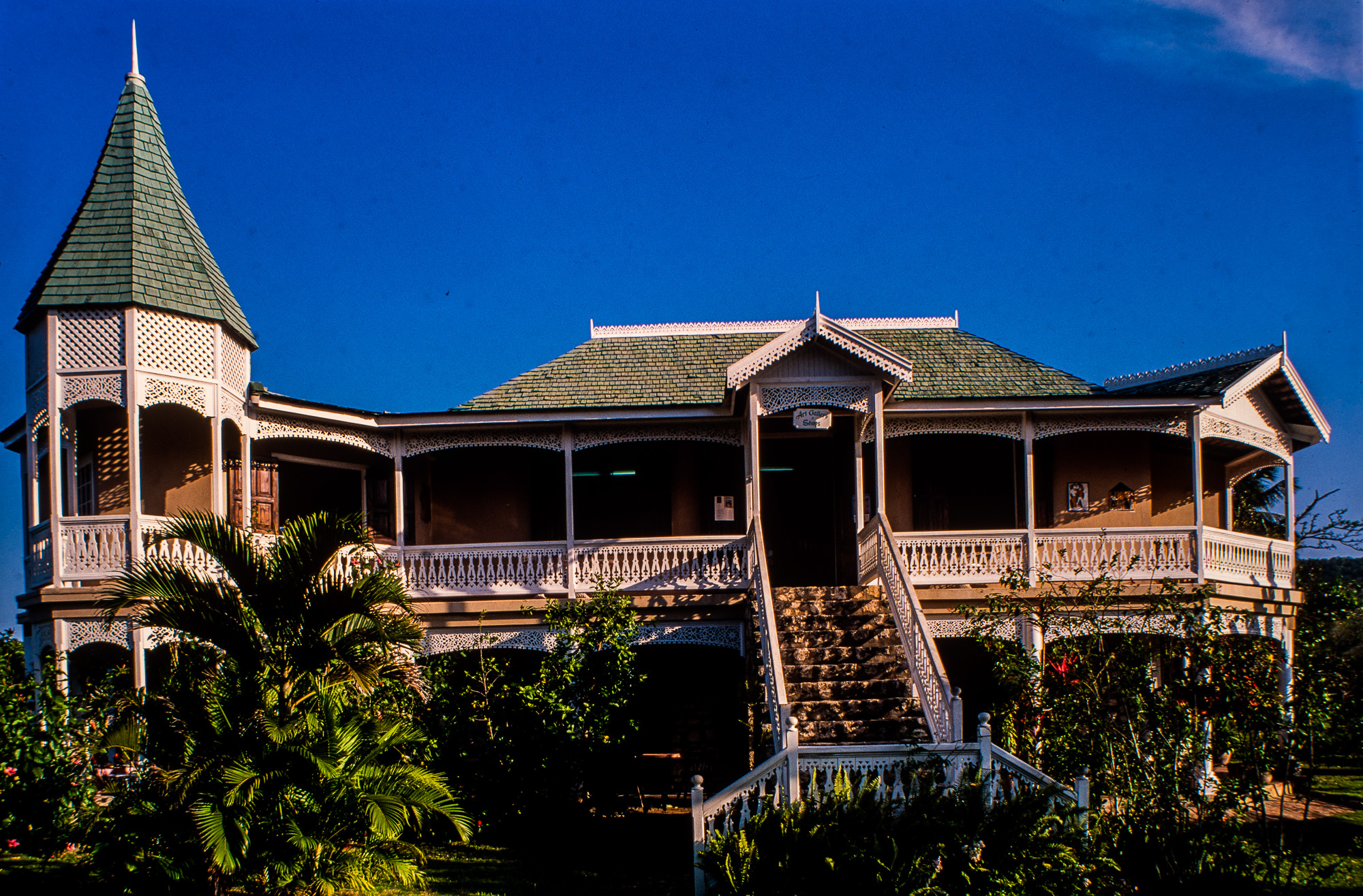 Harmony Hall, une trés belle maison coloniale.