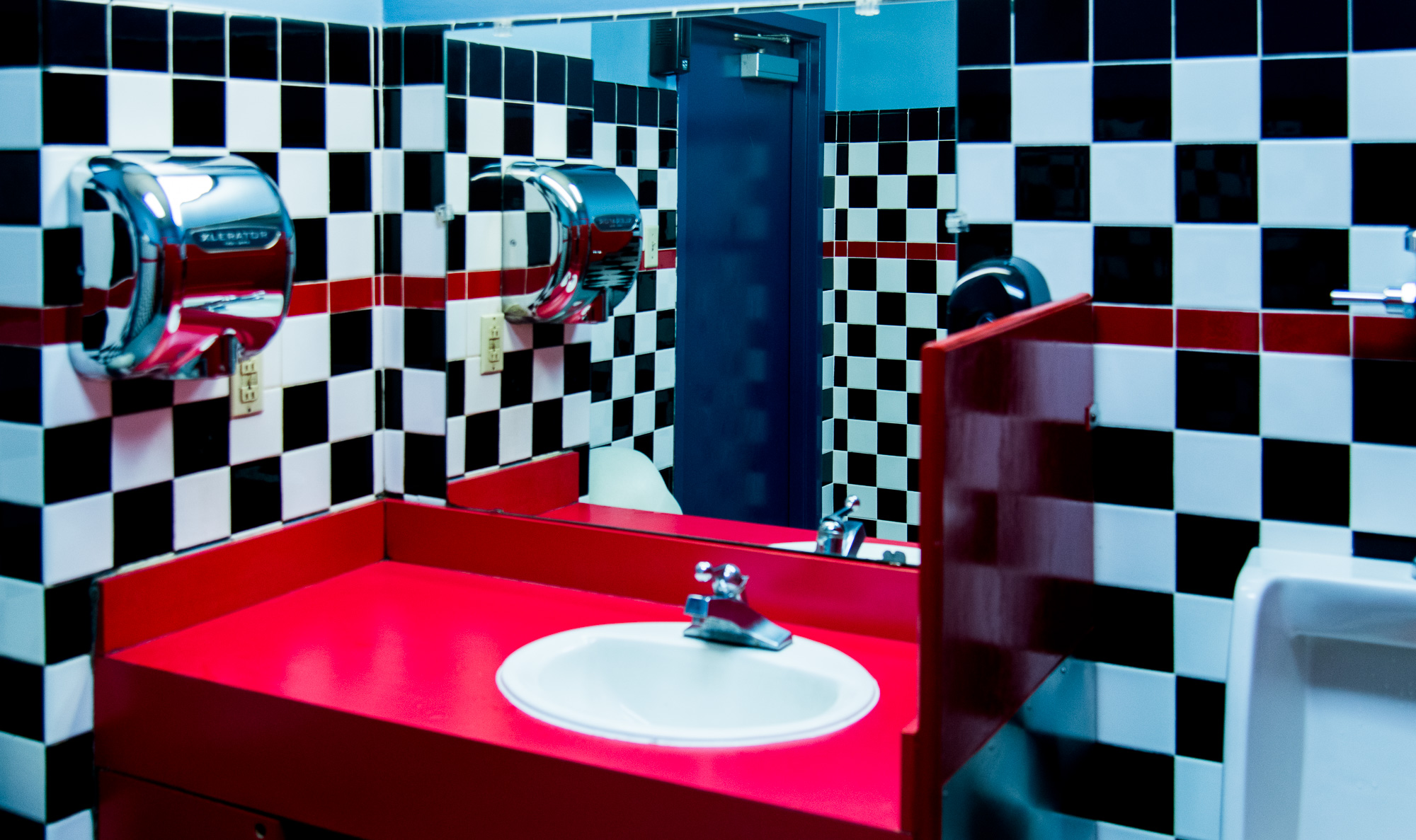 Graceland, la maison d'Elvis Presley. Toilettes