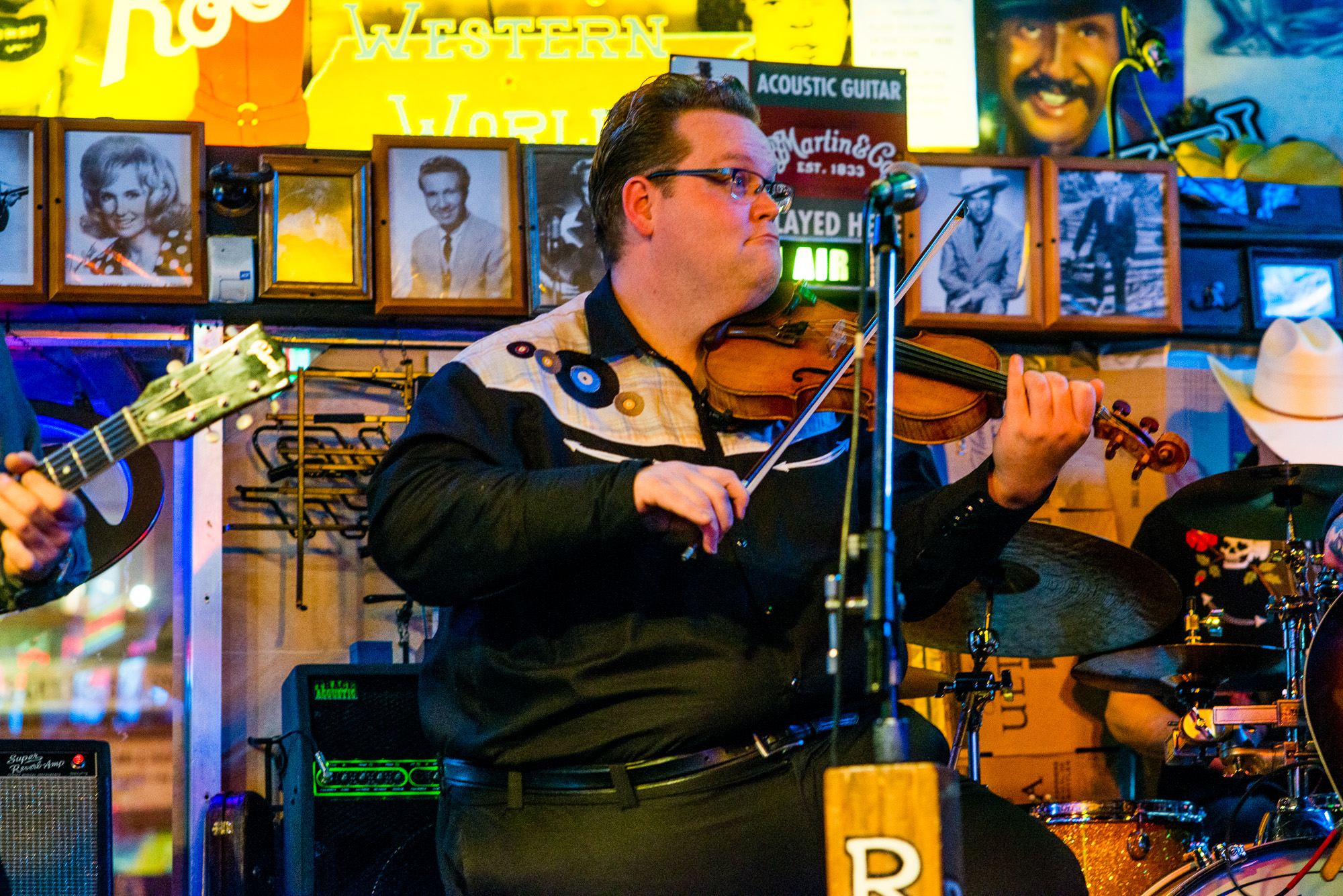 Concerts Country music dans les bars de Broadway avenue.