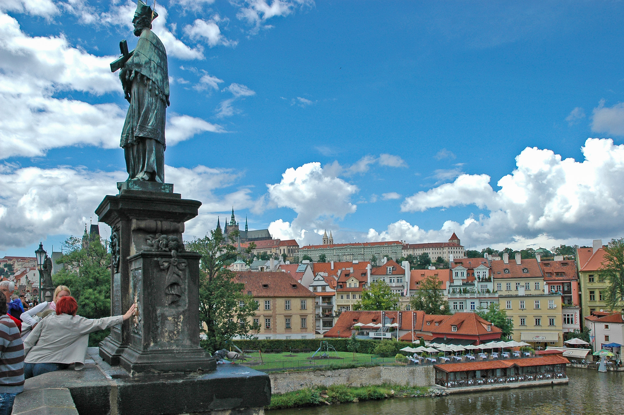 REPUBLIQUE TCHEQUE Prague quartier du Chateau royal vue depuis le Pont Charles