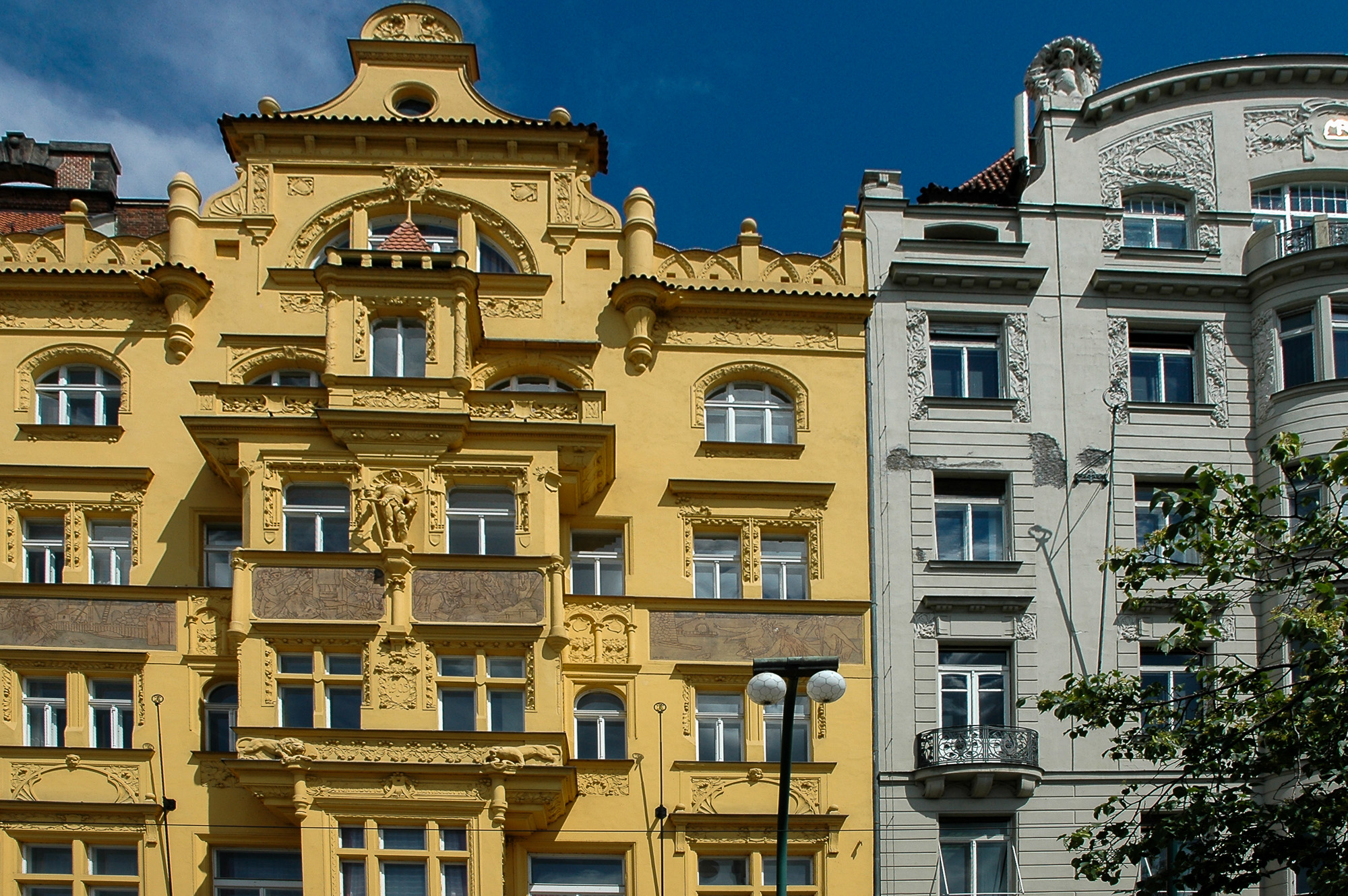 REPUBLIQUE TCHEQUE Prague Masarykovo nabresi