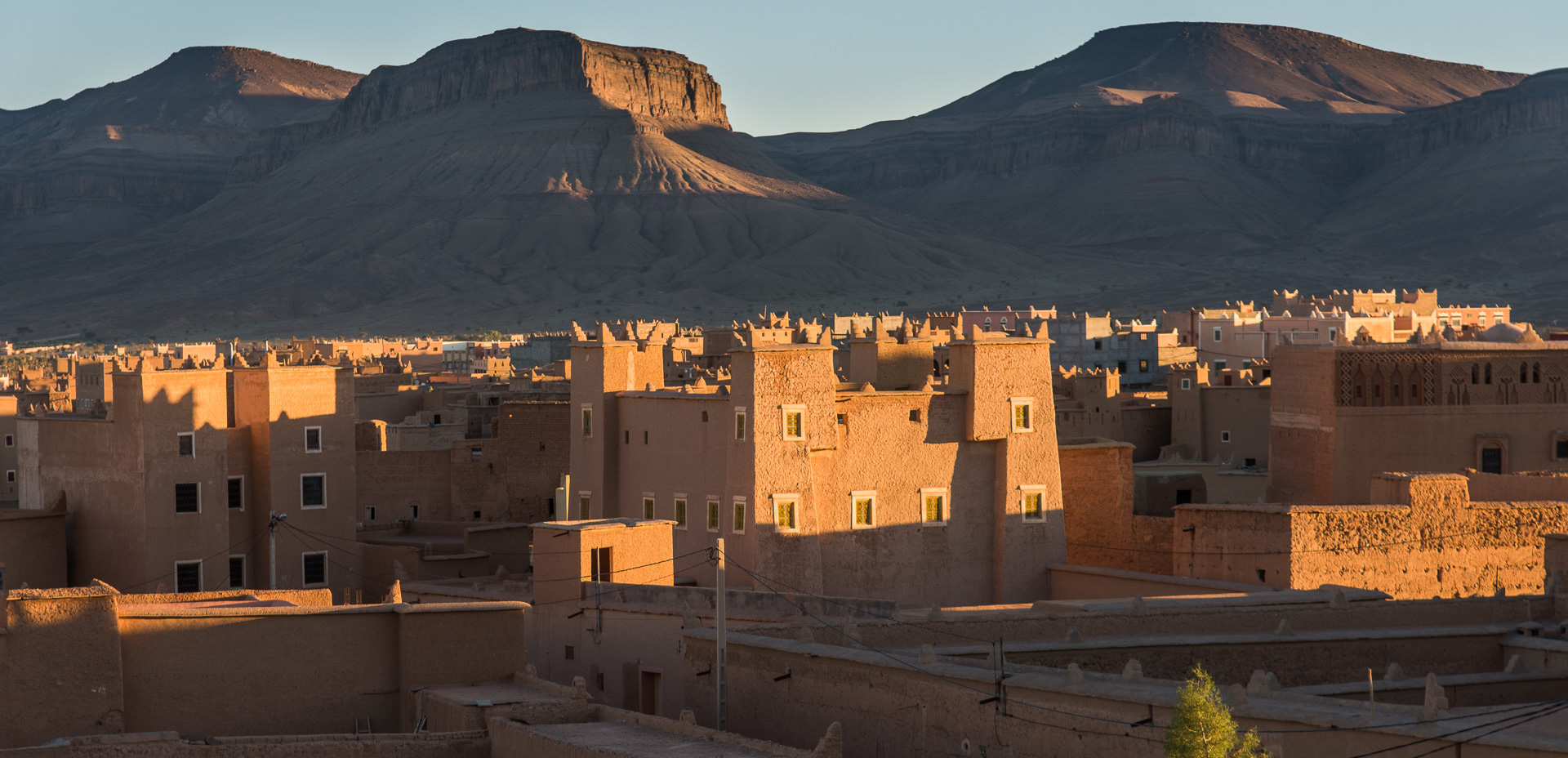 Nekob, la ville aux 45 kasbah.