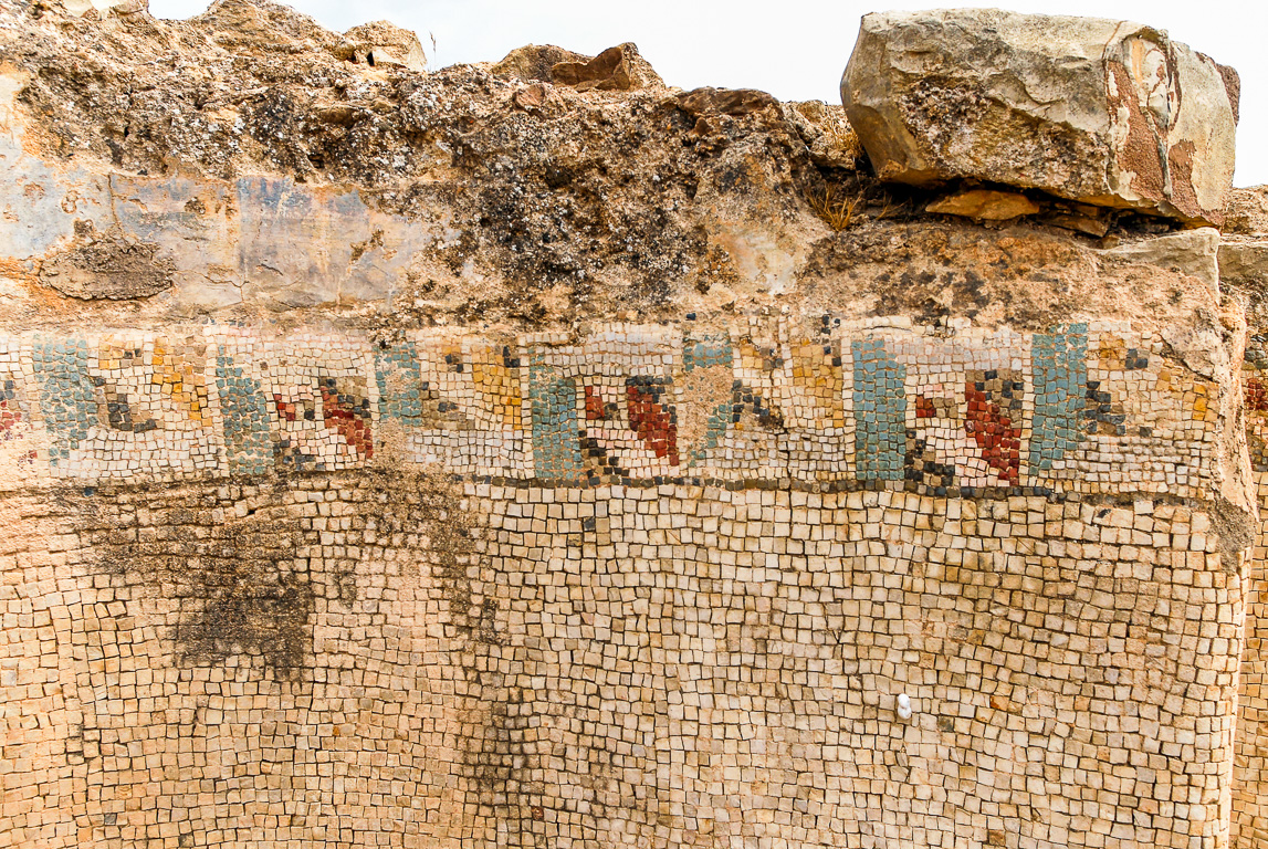Théatre antique romain, mosaïque dans les bains loges