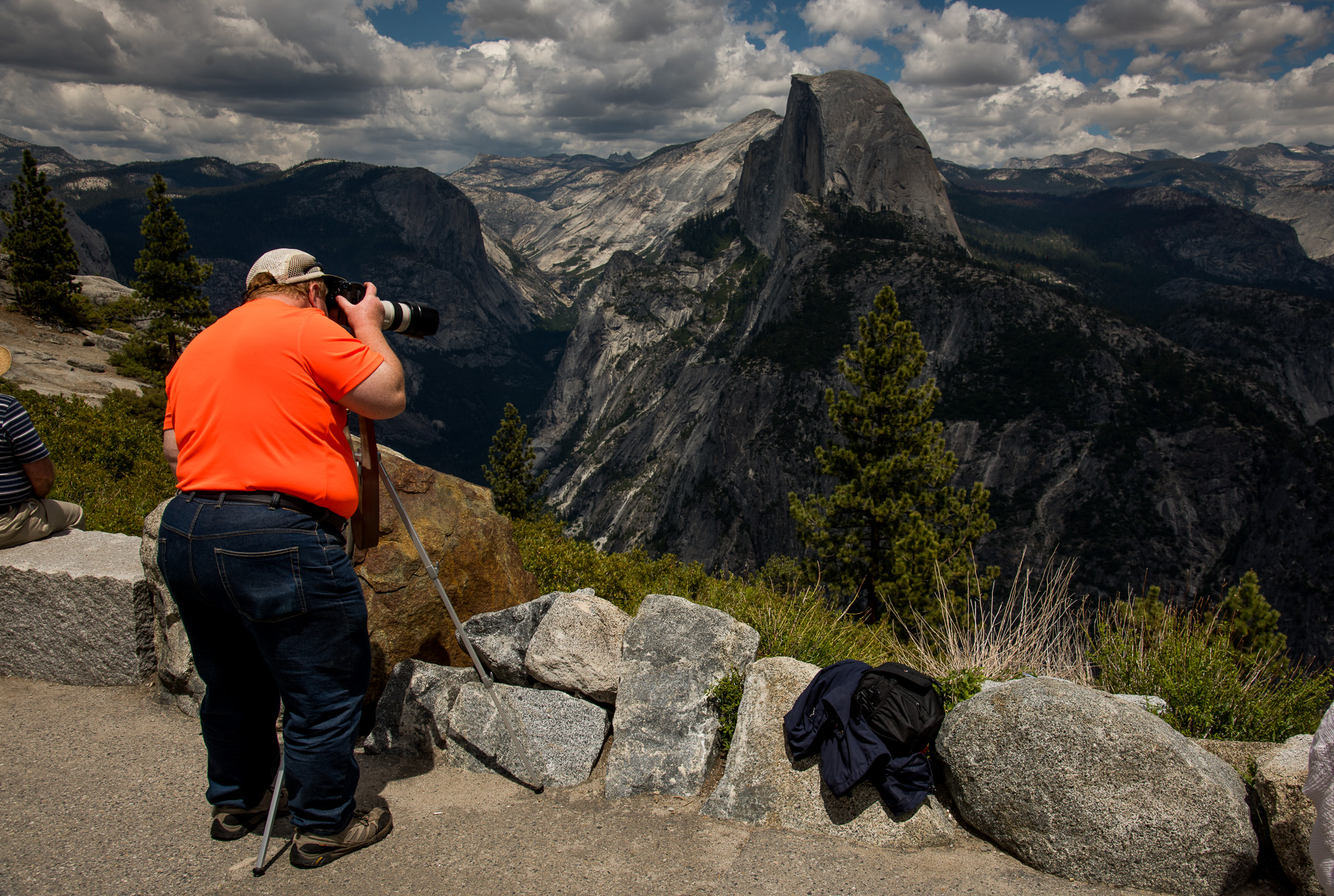 Depuis Glacier Point, vue sur les Yosemite Falls et le Half Dome.