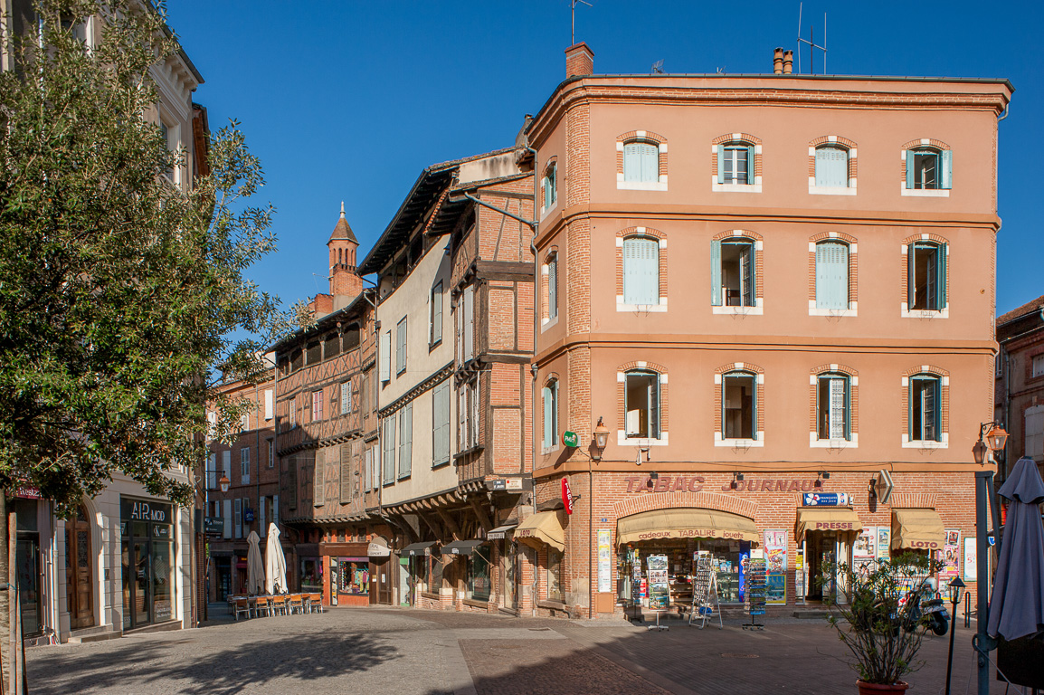 Rue Saint Julien.