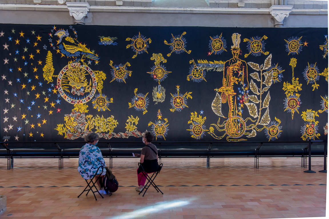 Angers. Musée Jean Lurçat . "Le Chant du monde" : l'Homme en Gloire dans la Paix.