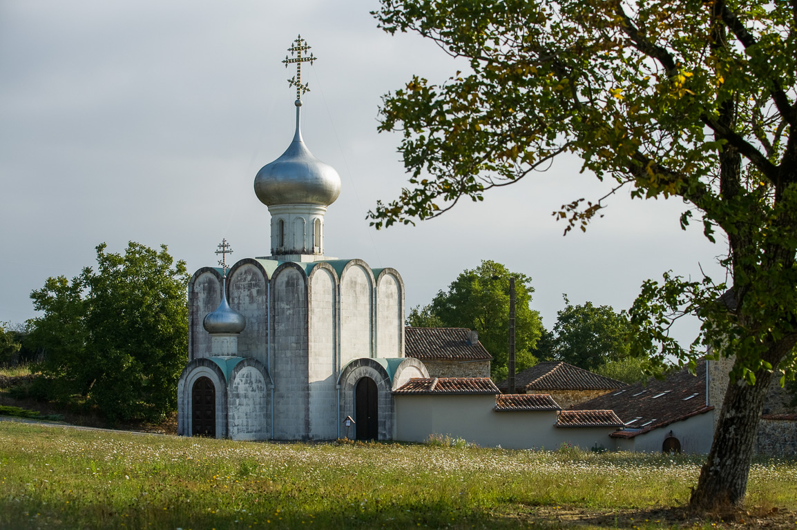 16380 Grassac, église orthodoxe de Korssoune à Doumérac.