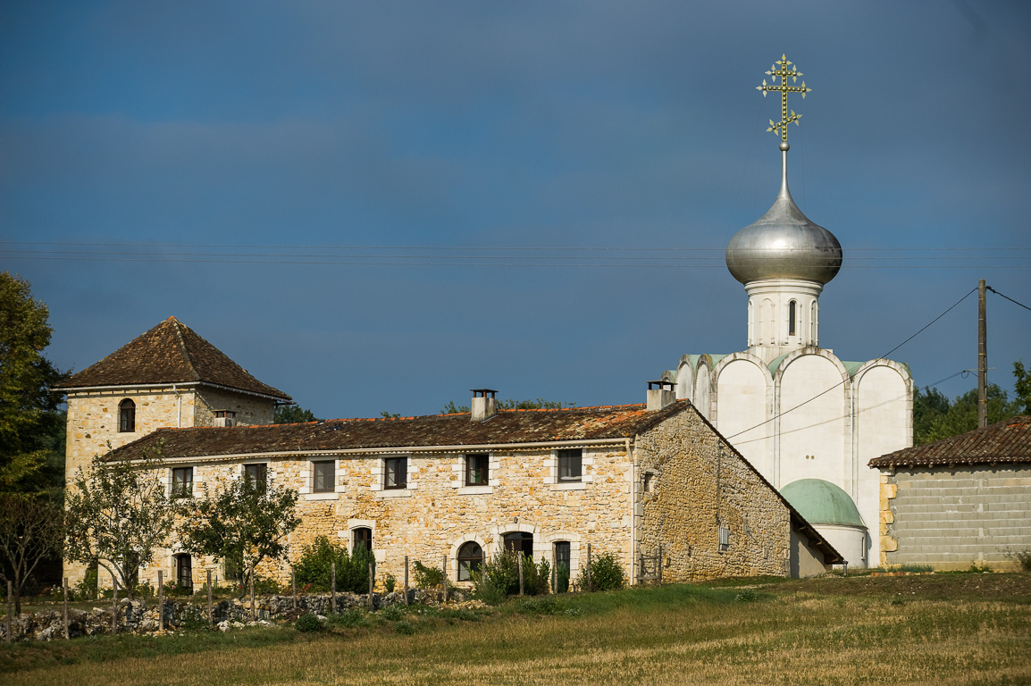 16380 Grassac, église orthodoxe de Korssoune à Doumérac.