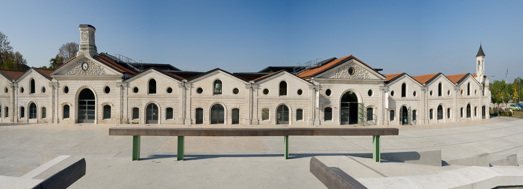 16000 Angoulème. Musée de la Bande Dessinée (architecte Castro). Anciens chais à Cognac.