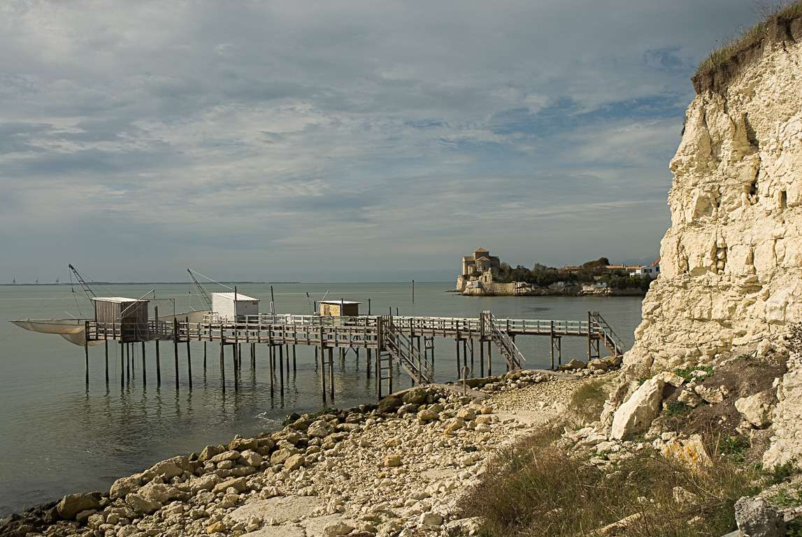 17120 - Talmont-Sur-Gironde - Carrelets de peche