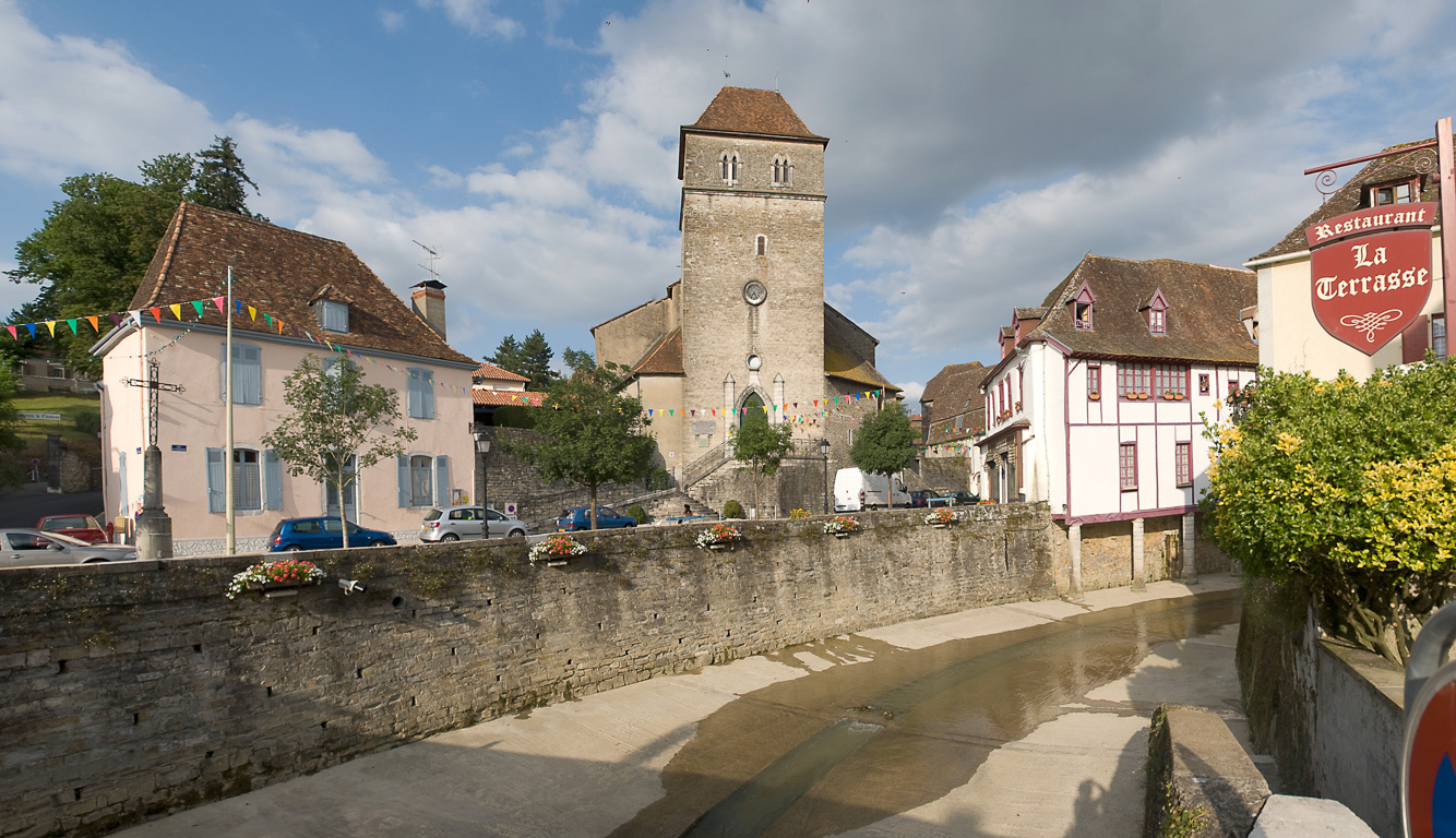 Salies de Bearn, la rivière Saleys.