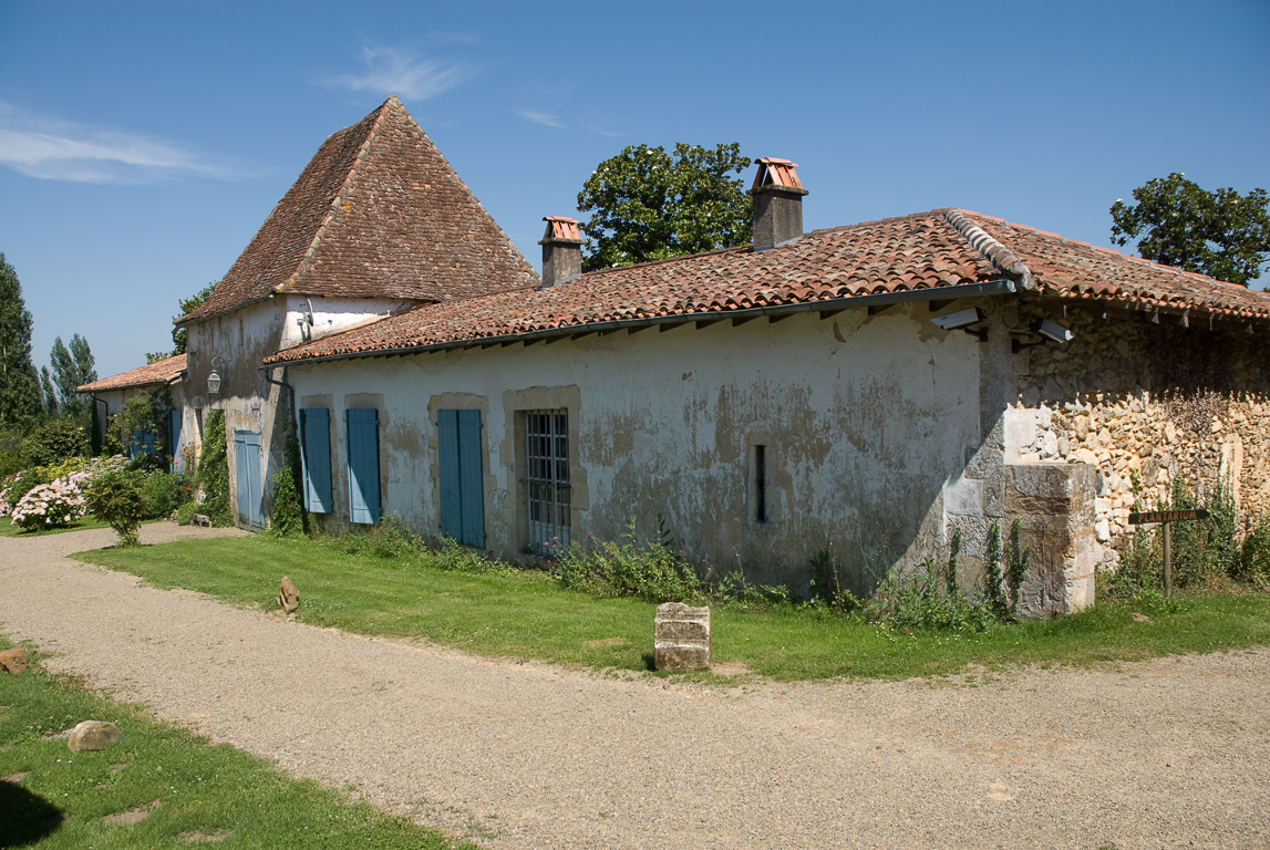 Amou. Château de Gaujacq.