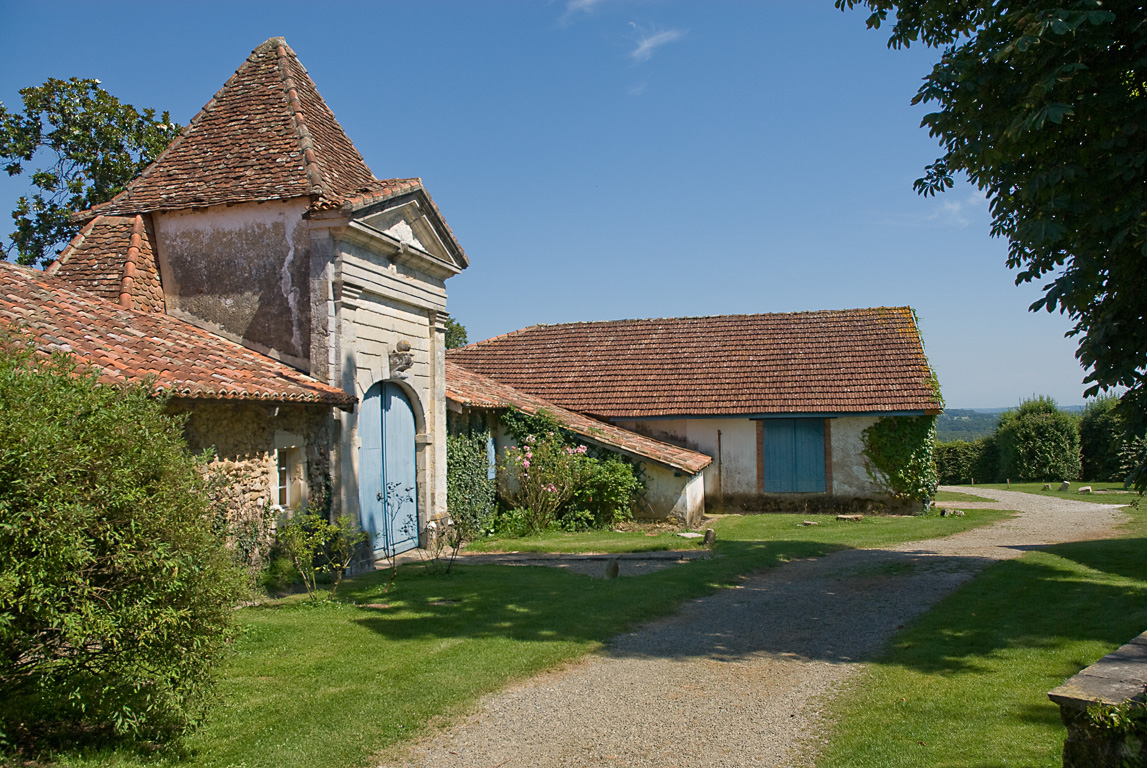 Amou. Château de Gaujacq.