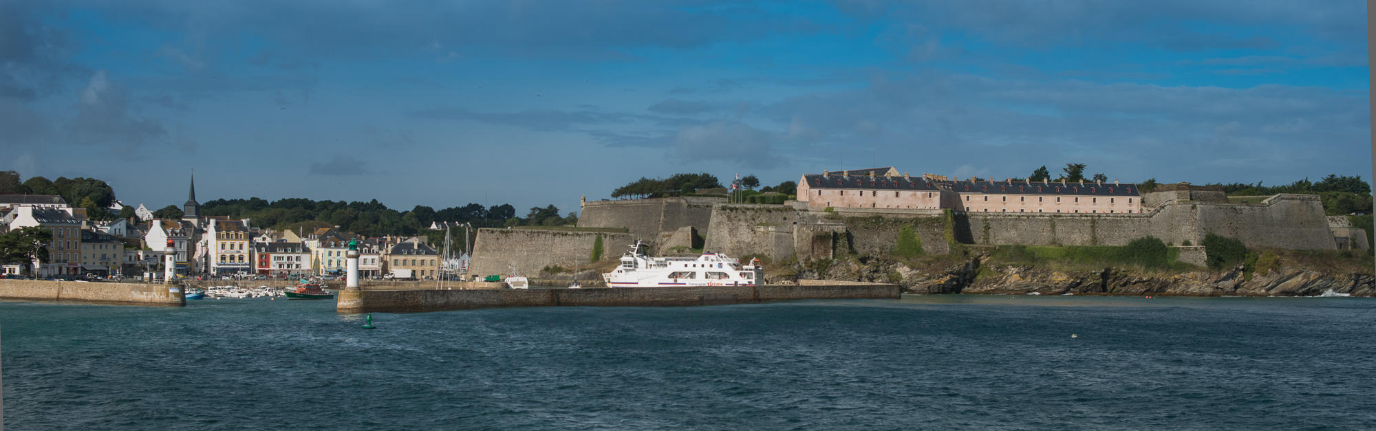 Tour de l'île.