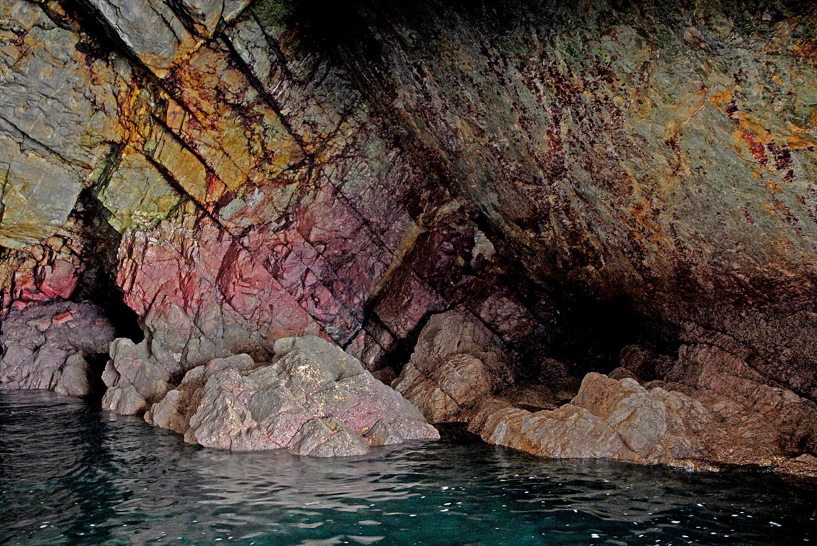 Morgat. Grottes marines