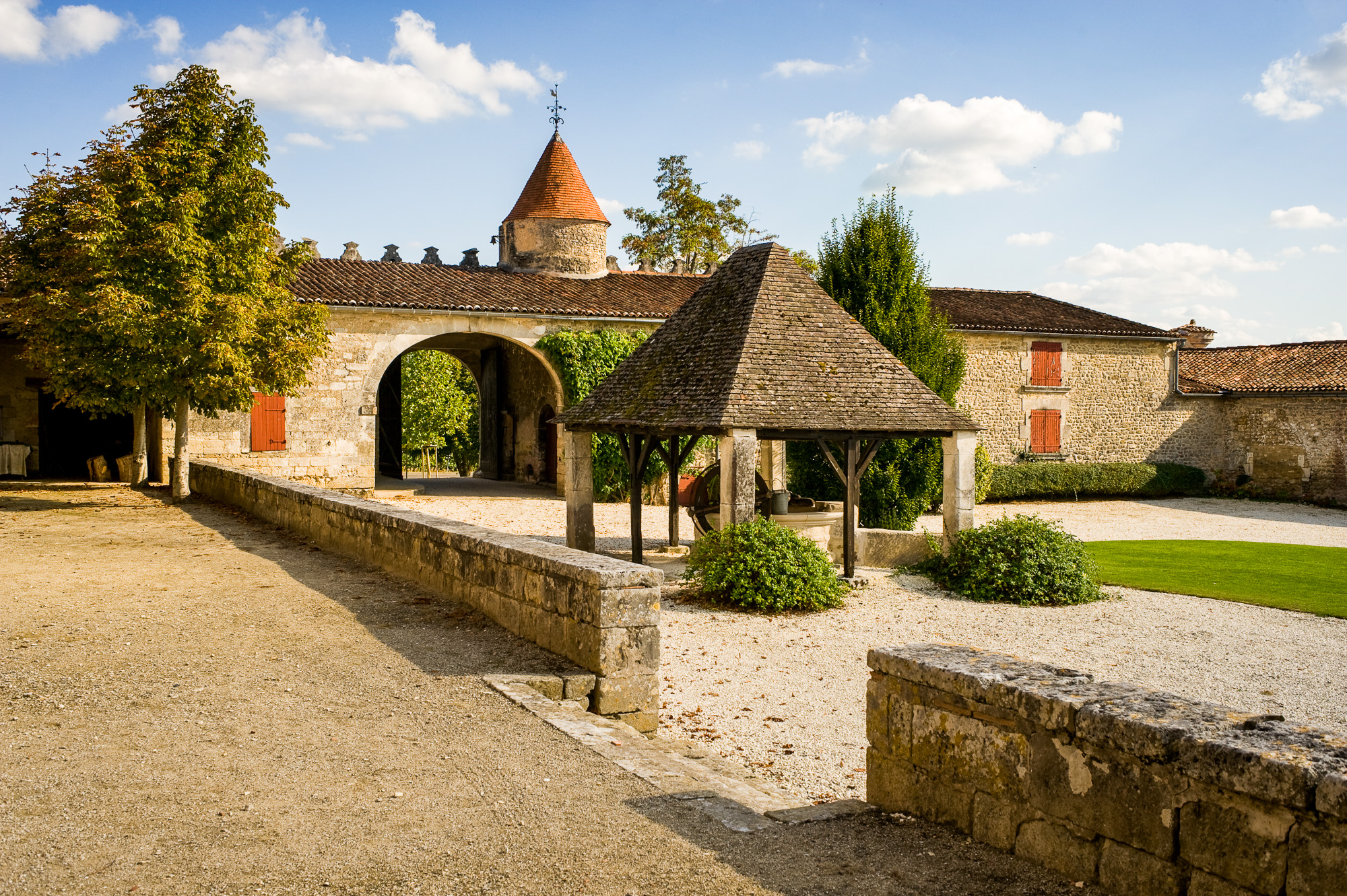 Abbaye de Chatre.