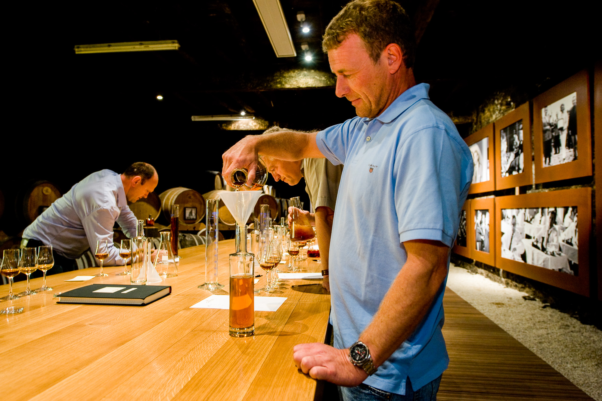 Cognac Camus. Master blender. Cours d'assemblage de grands crus de Cognac.