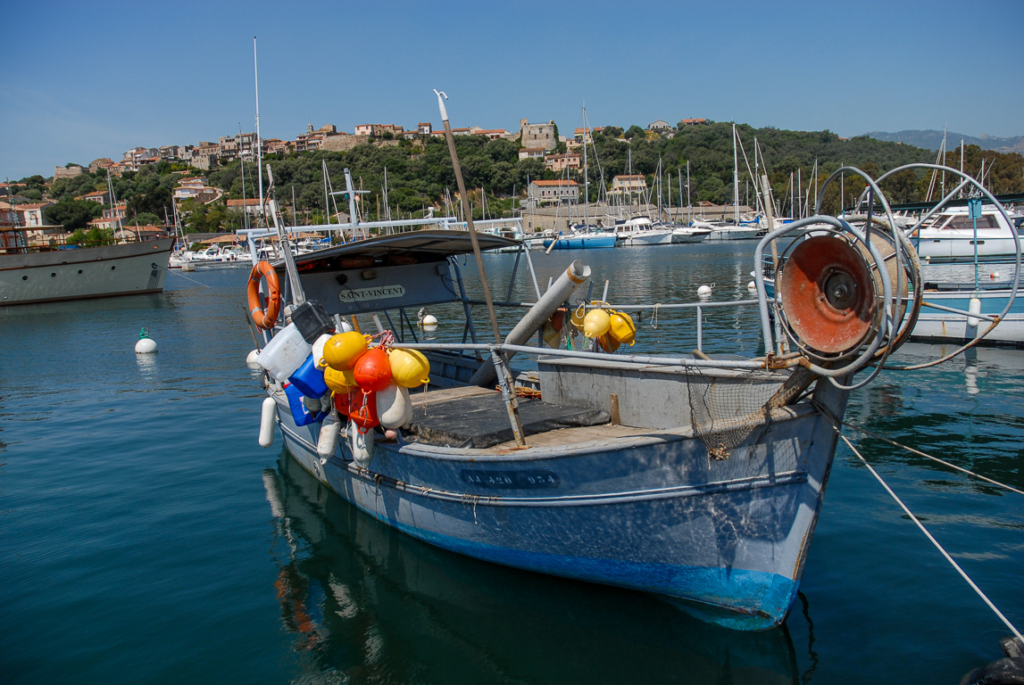 20137 Porto-Vecchio, la ville vue du Port.