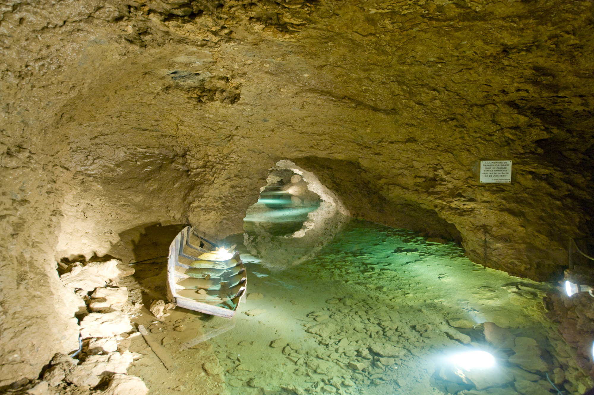 Grotte de la Balme.