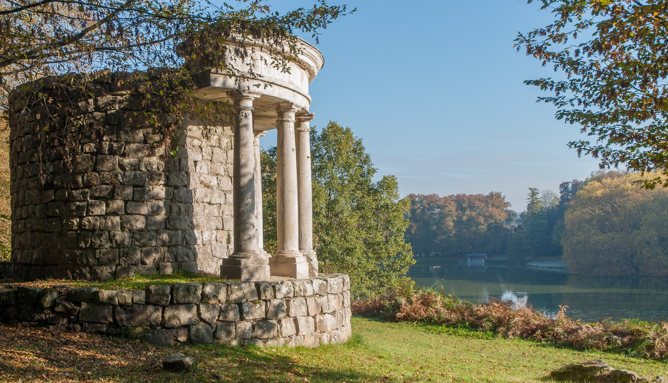 Parc jean-Jacques Rousseau Le Temple de la Philosophie