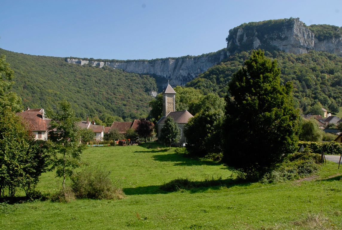 Village  des Planches dans la reculée