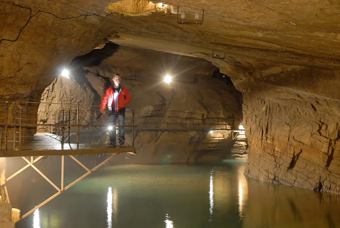 Grotte des Planches