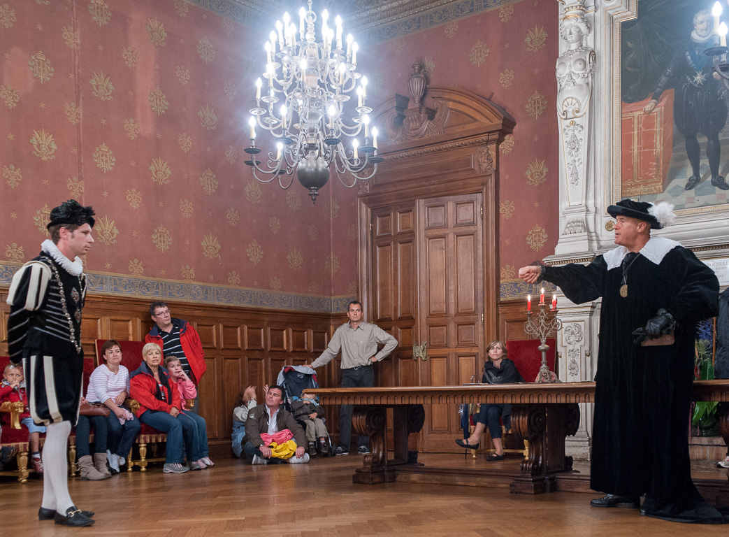 Spectacle et animation :  La Ronde de nuit.