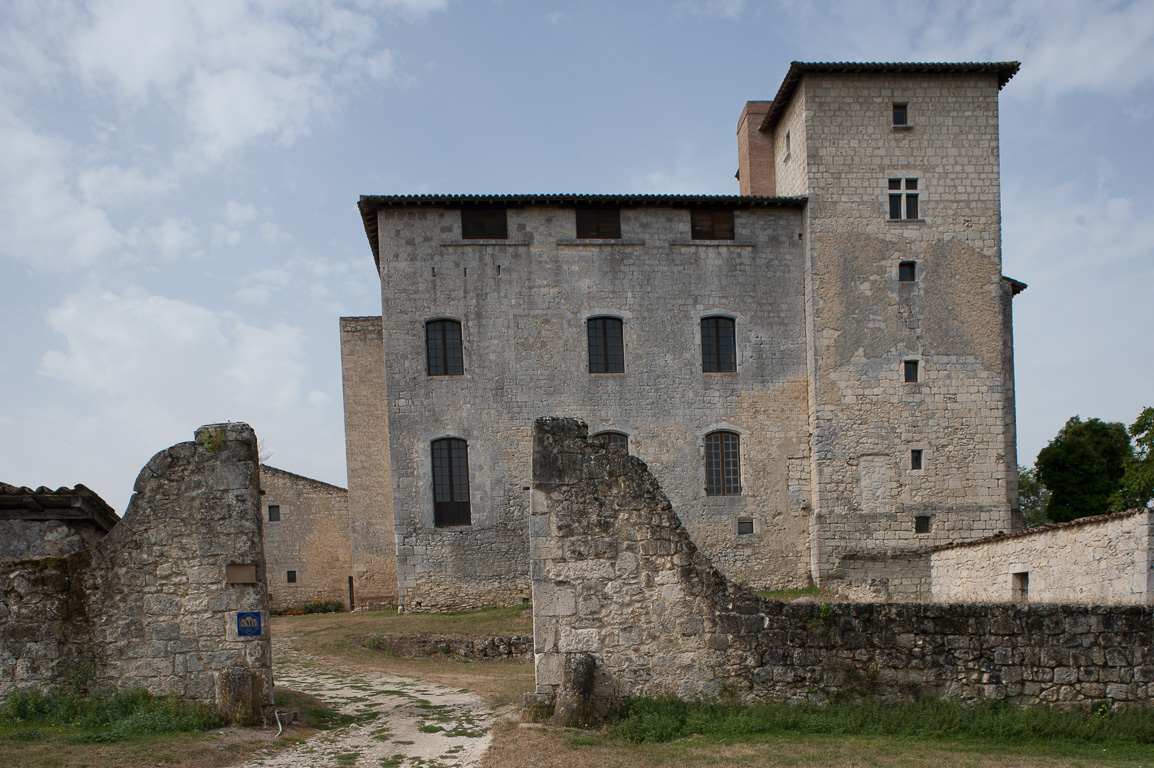 Le château féodal gascon