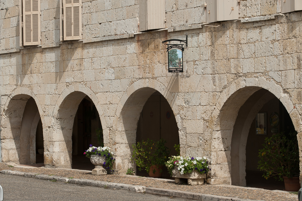 Arcades de la Garlande (synonyme de cornières)