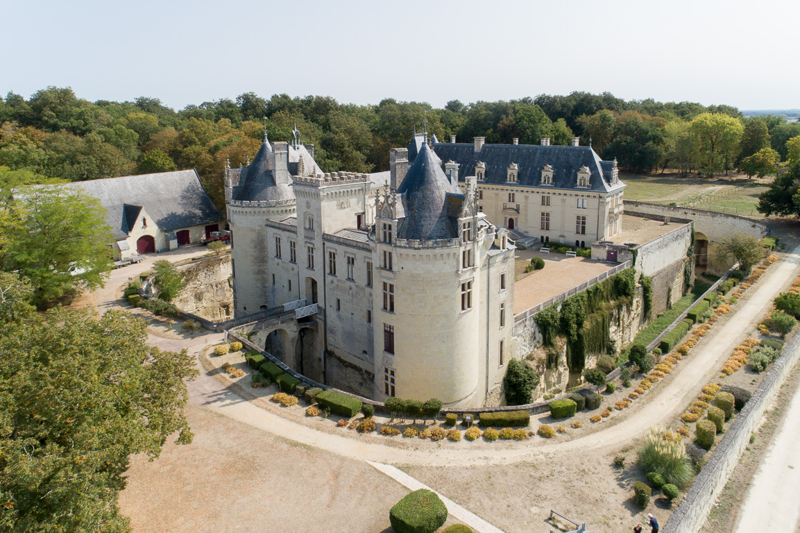 Brézé, le château.