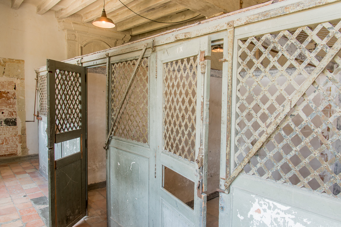 Fontevraud, l'Abbaye. Mémoire du pénitencier. Cages à poules.