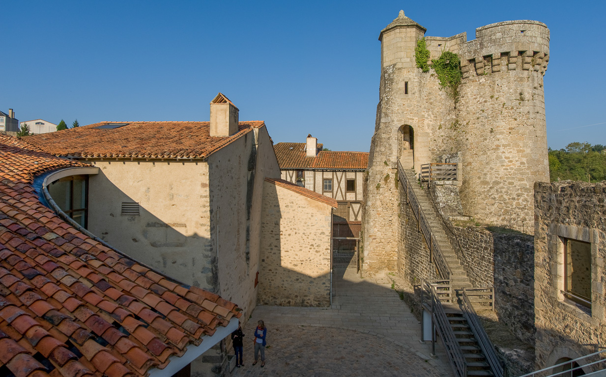 Tour de la Porte Saint-Jacques.