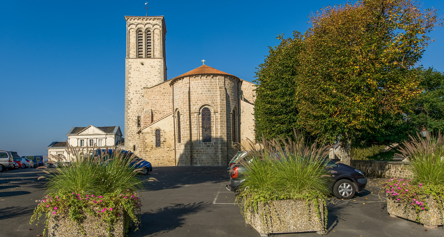 l'église Sainte-Croix.